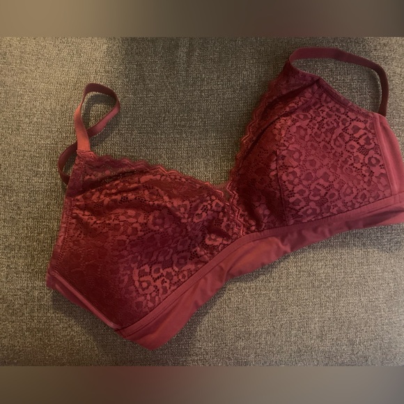 Auden Red Lace Wireless Bra Size 1X - Picture 2 of 5
